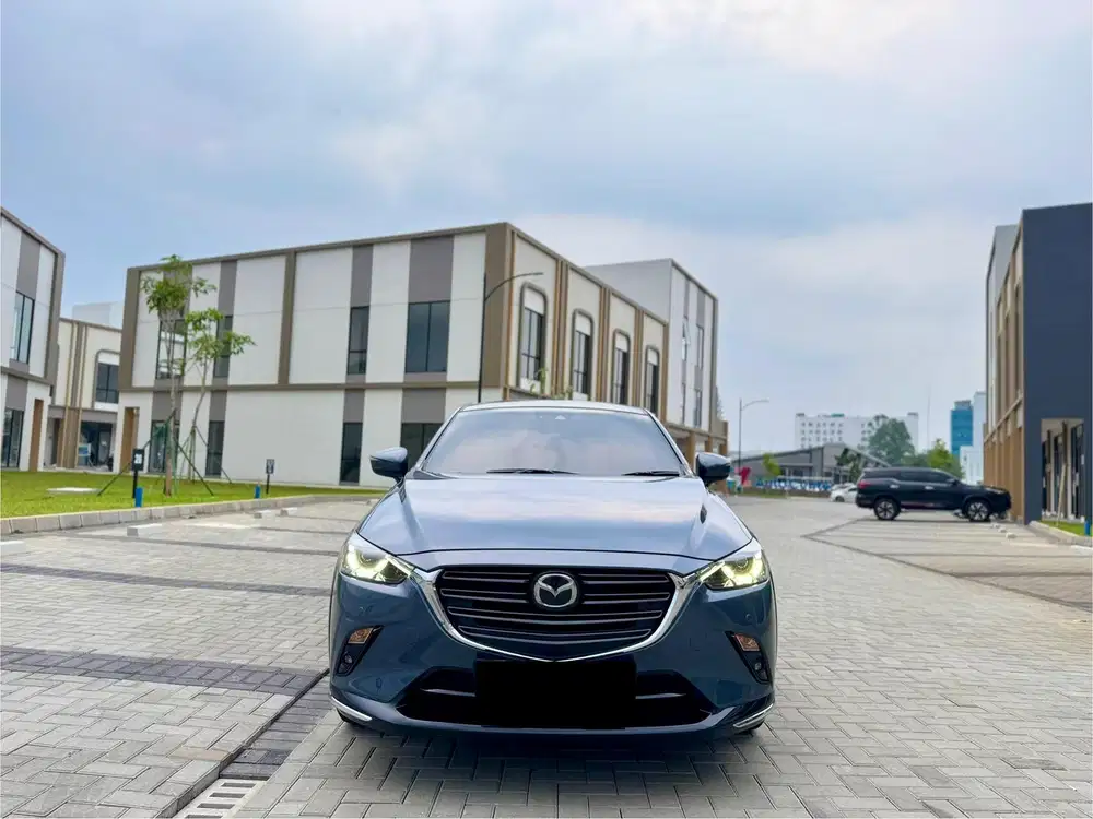 (KM 8 RIBU) Mazda CX3 Sport 1.5 Improvement Sunroof Abu-abu 2024