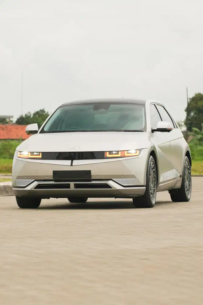 Hyundai Ioniq 5 Signature Long Range 2023 Byd seal m6