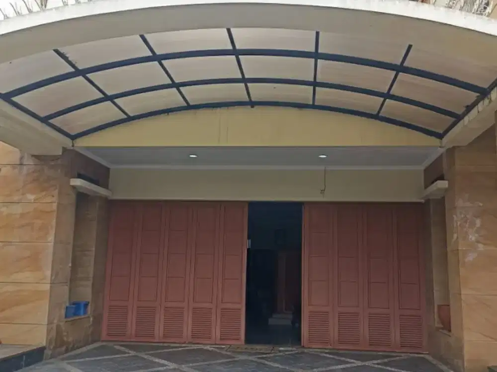 Dijual Rumah Lux 2 Lantai Siap Huni Minimalis Lokasi di Budi Indah Bandung