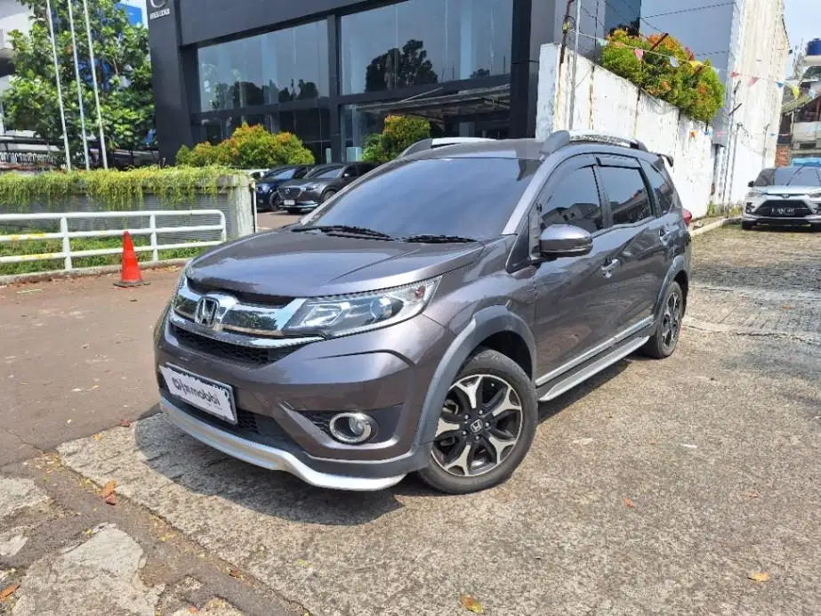 DP MURAH Honda BR-V 1.5 E Prestige Bensin-AT 2018 Abu CBKSB