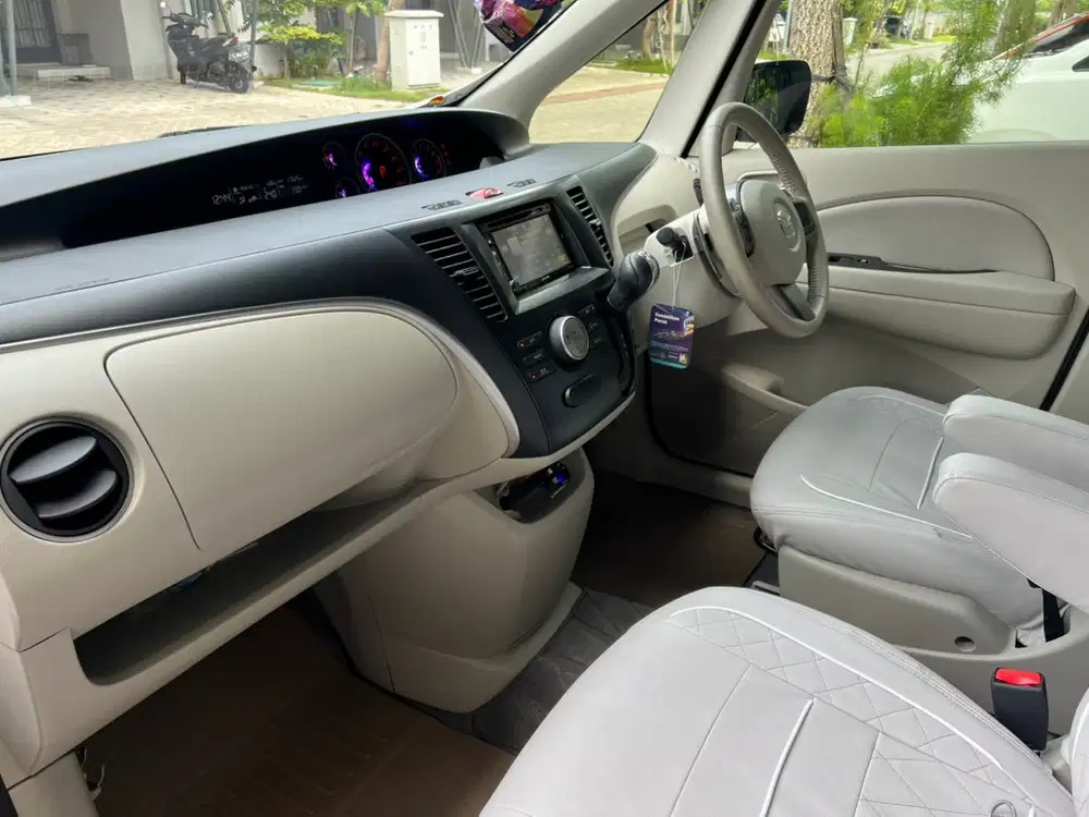 Mazda Biante 2016 Bensin