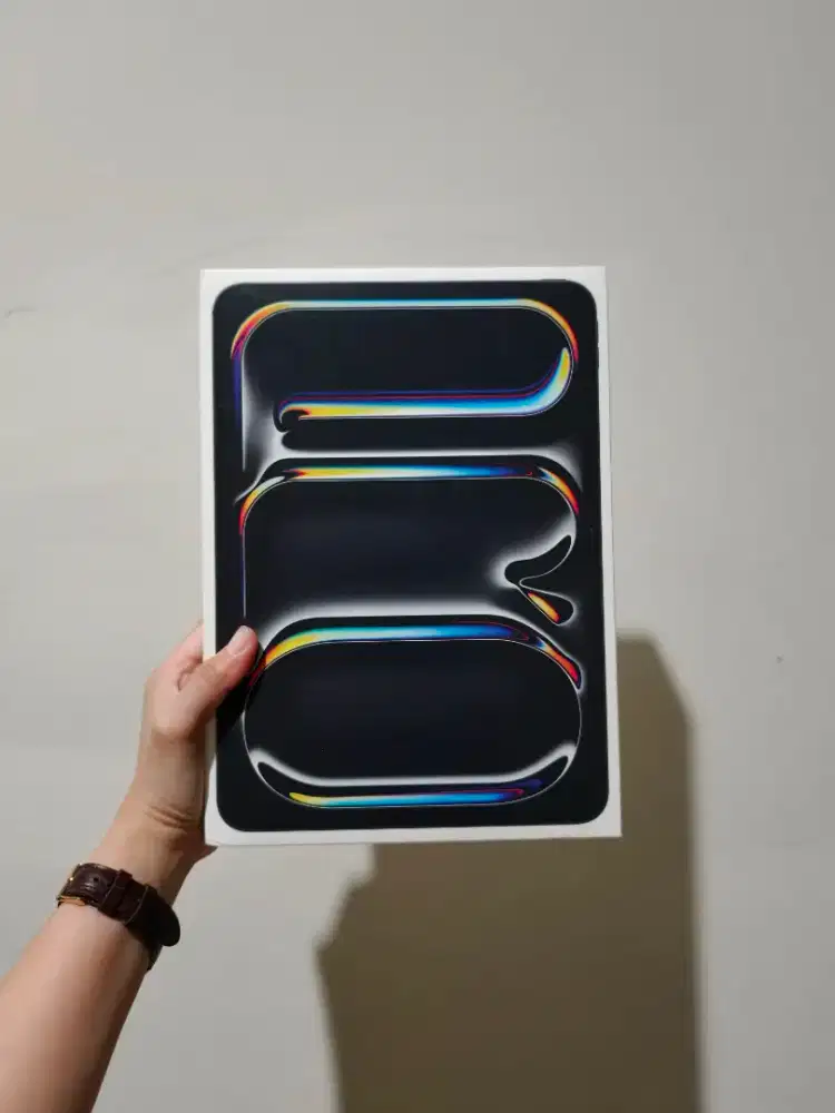 iPad Pro 11-inch (M5) Wi-Fi + Cellular 256GB Space Black (BNIB) Resmi