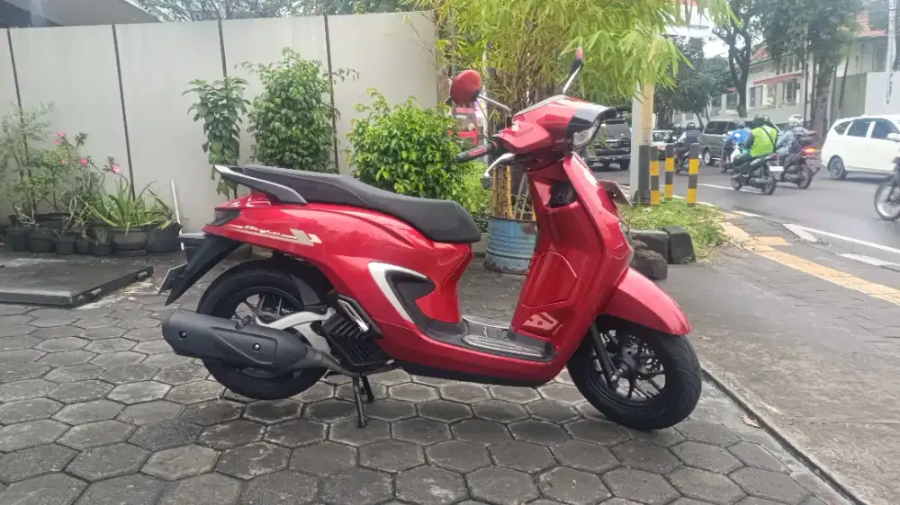 Honda STYLO  2025