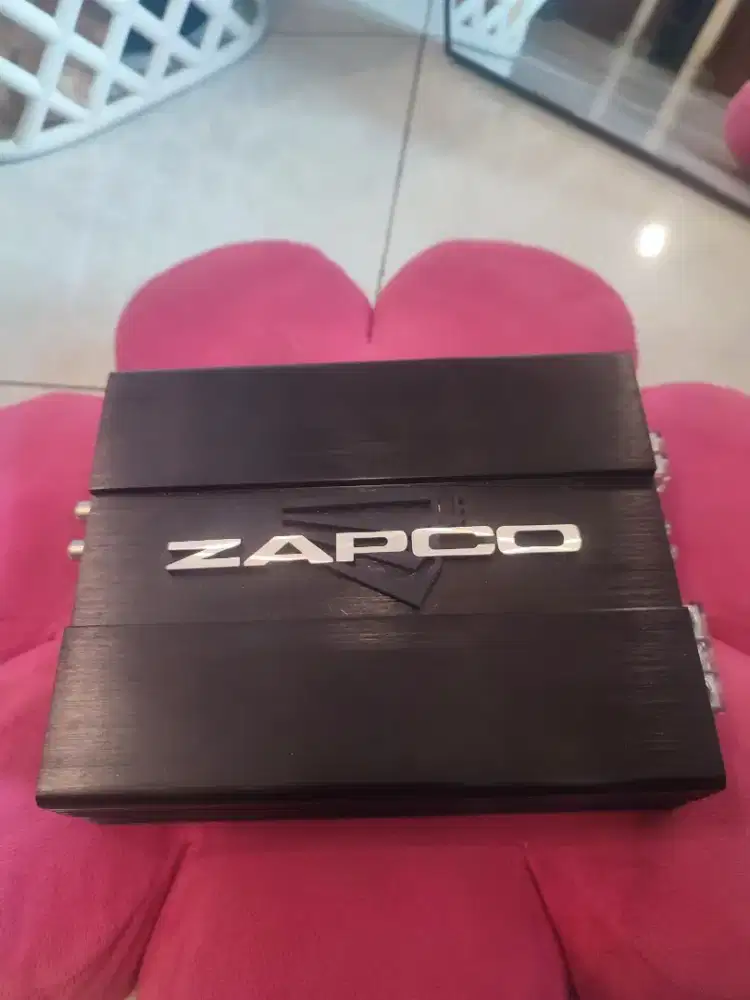 Power Zapco ST500XM II istimewa