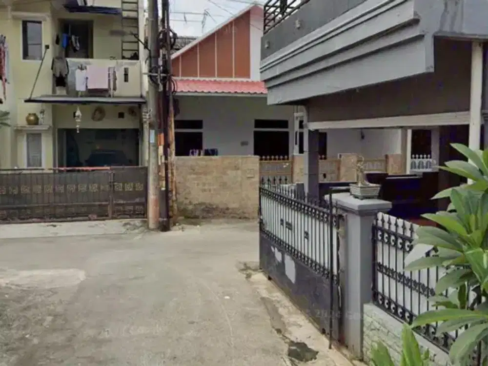 DIJUAL TANAH & BANGUNAN HOOK VILLA PERTIWI SUKAMAJU CILODONG DEPOK