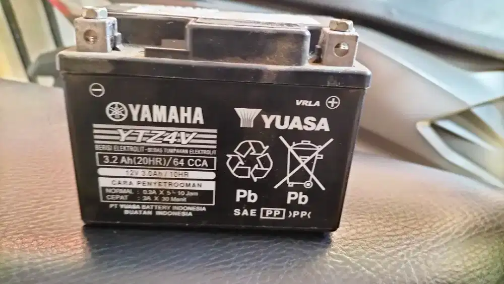 Aki motor Yuasa Yamaha M3