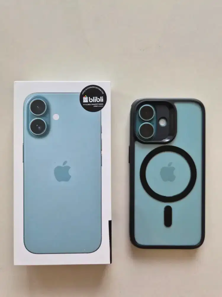 Iphone 16 512GB Teal (very good condition)