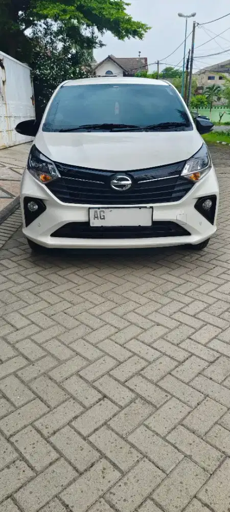 2025 Sigra R Deluxe matic