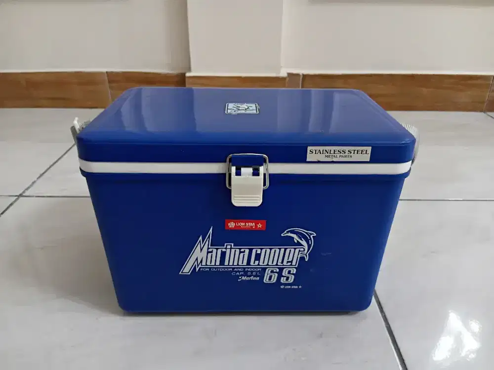 Marina Cooler Box 5.5 L