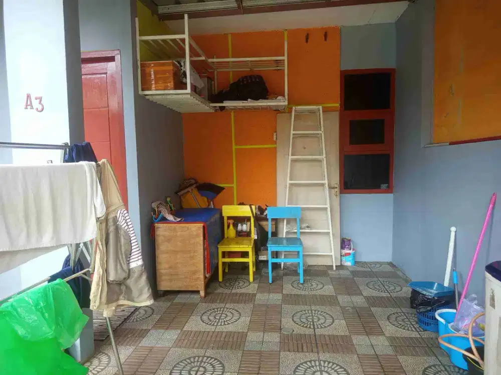 dijual murah rumah siap huni 1 lt dekat GDC