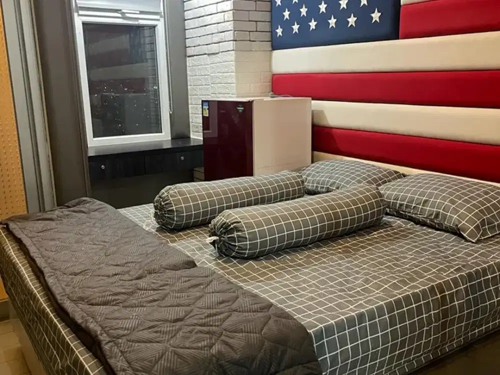 disewa unit apartemen green lake sunter,studio furnished,lantai rendah,view danau sunter,Ac dan waterheater,4 juta/1 bulan