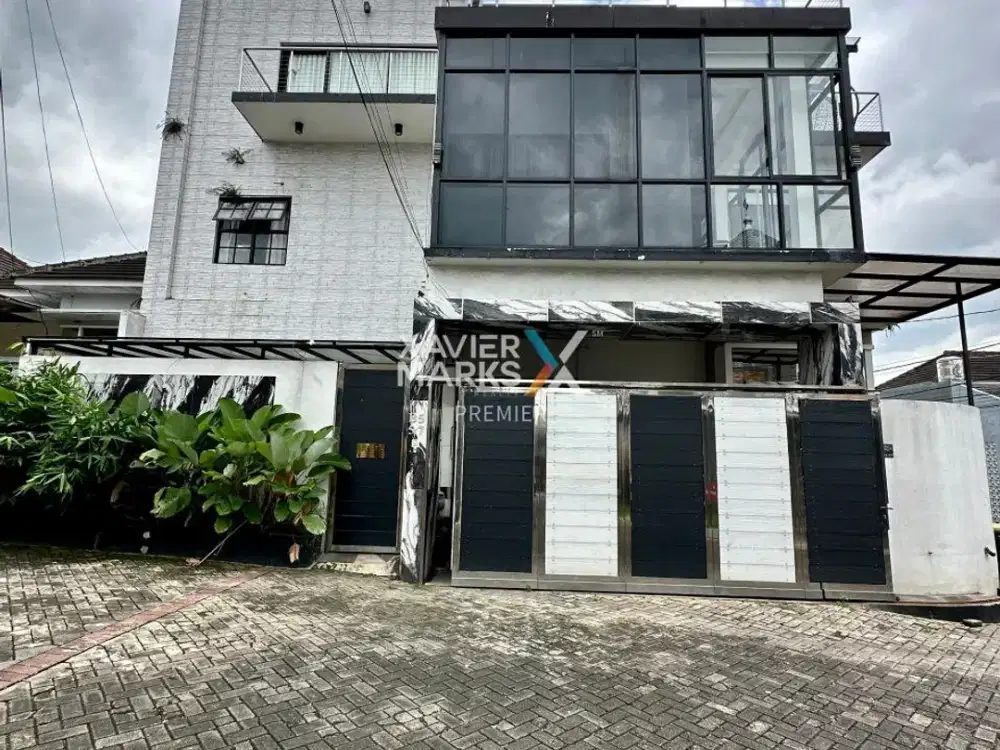 Dijual Villa Mewah Semi Furnish Premium di Karangploso Malang