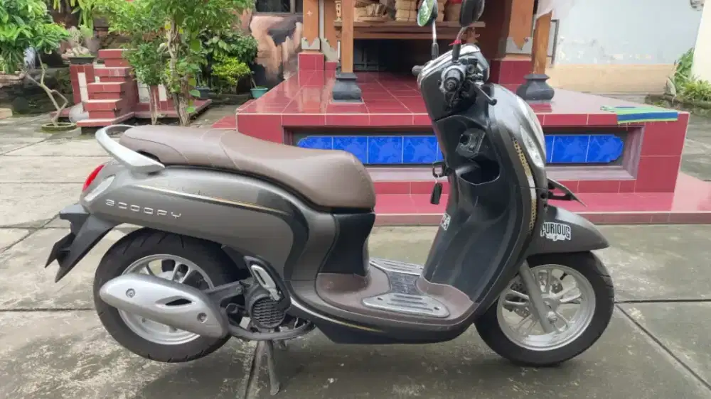 Honda Scoopy th 2023 mulus tangan pertama
