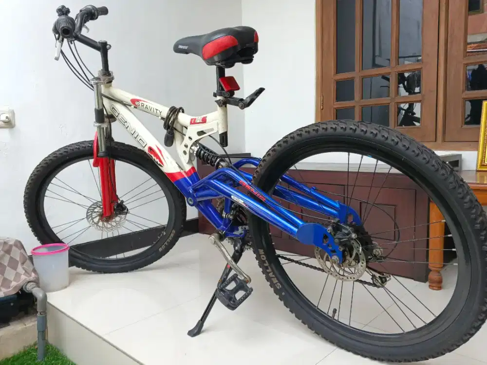 Sepeda genio gravity murah