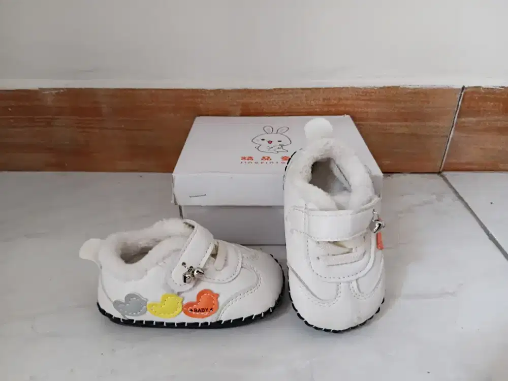 Sepatu Anak Usia 0 - 6 Bulan