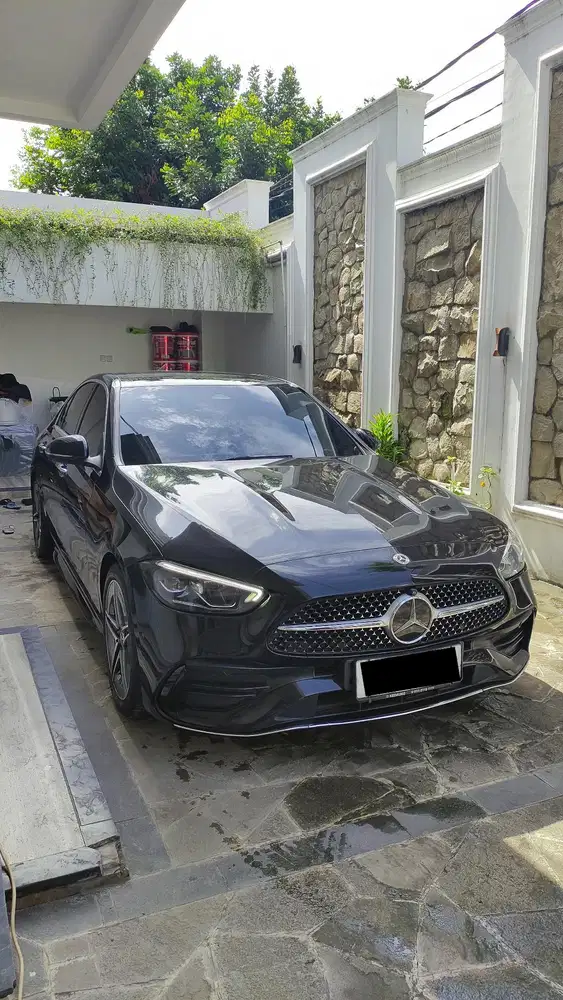 Mercedes-Benz C300 2022 Bensin