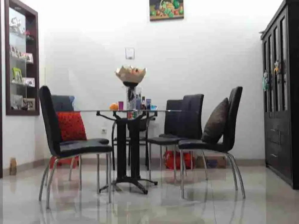 Cempaka Putuh Rumah Siap Huni 2 Lantai