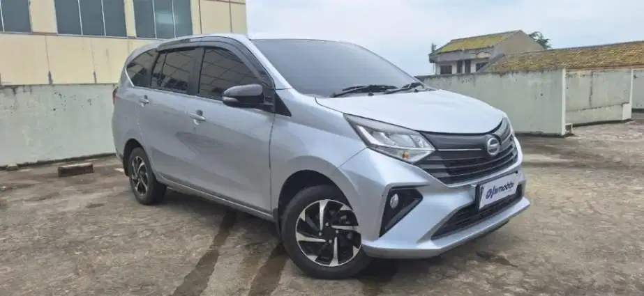 TERMURAH Daihatsu Sigra 1.2 R Bensin-MT 2024 FBX B