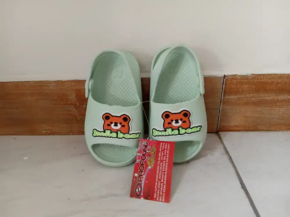 Sandal Anak New Era Size 25