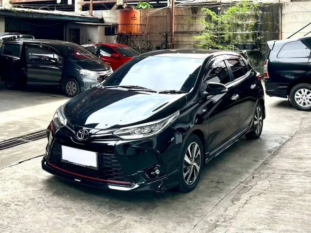 TOYOTA YARIS S TRD AT 2021