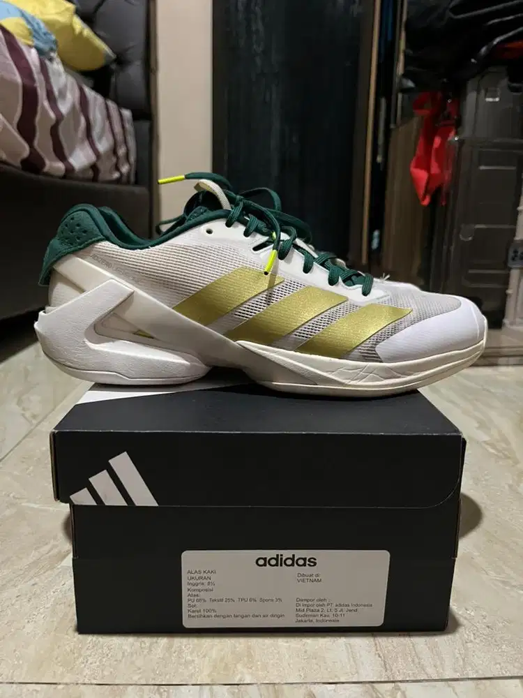 Sepatu Tenis Padel Adidas Ubersonic 5 M White Gold Original
