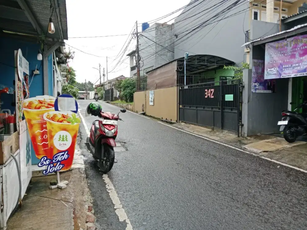 DIJUAL RUMAH LUAS & KOKOH JAGAKARSA JAKARTA SELATAN