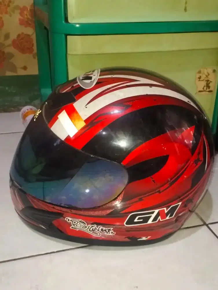HELM FULLFACE GM UKURAN M SIAP PAKAI LANGSUNG