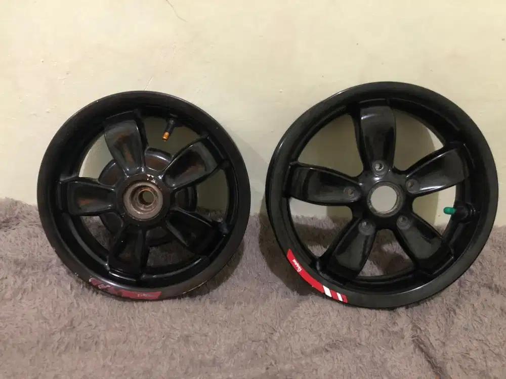 Velg vespa metic ring 11-12