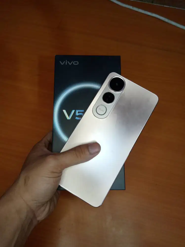 VIVO V50 LITE 8/128 GB FULLSET MULUS