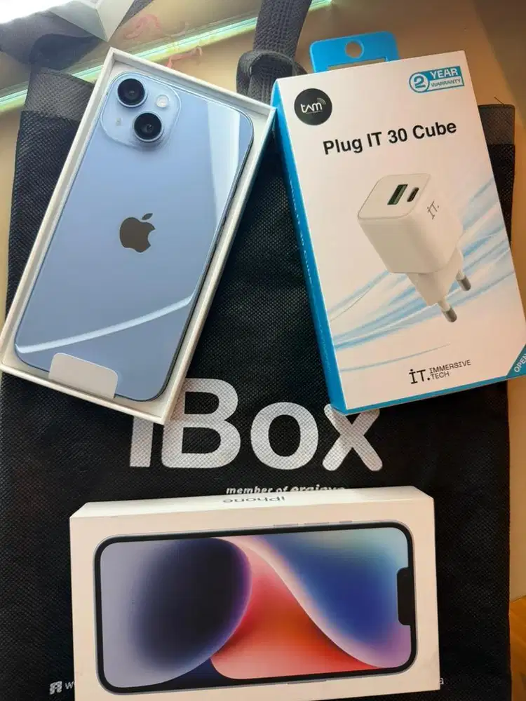 Iphone 14 128gb Blue Garansi Resmi iBox Cuman Cek Unit Saja