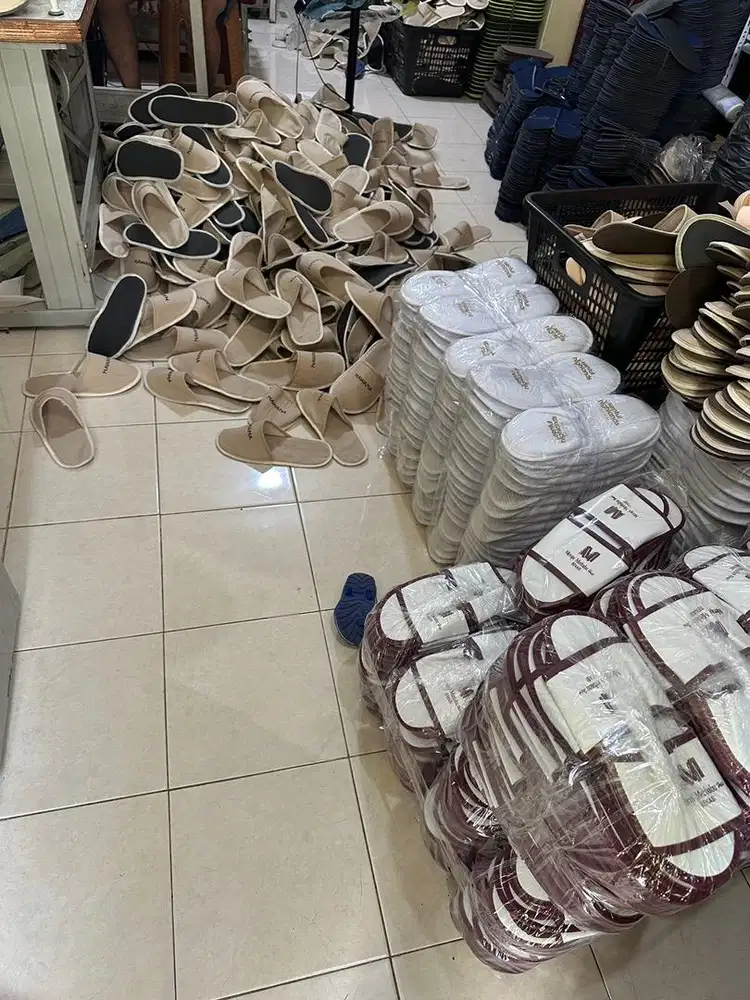 Tukang Jahit Sendal Hotel