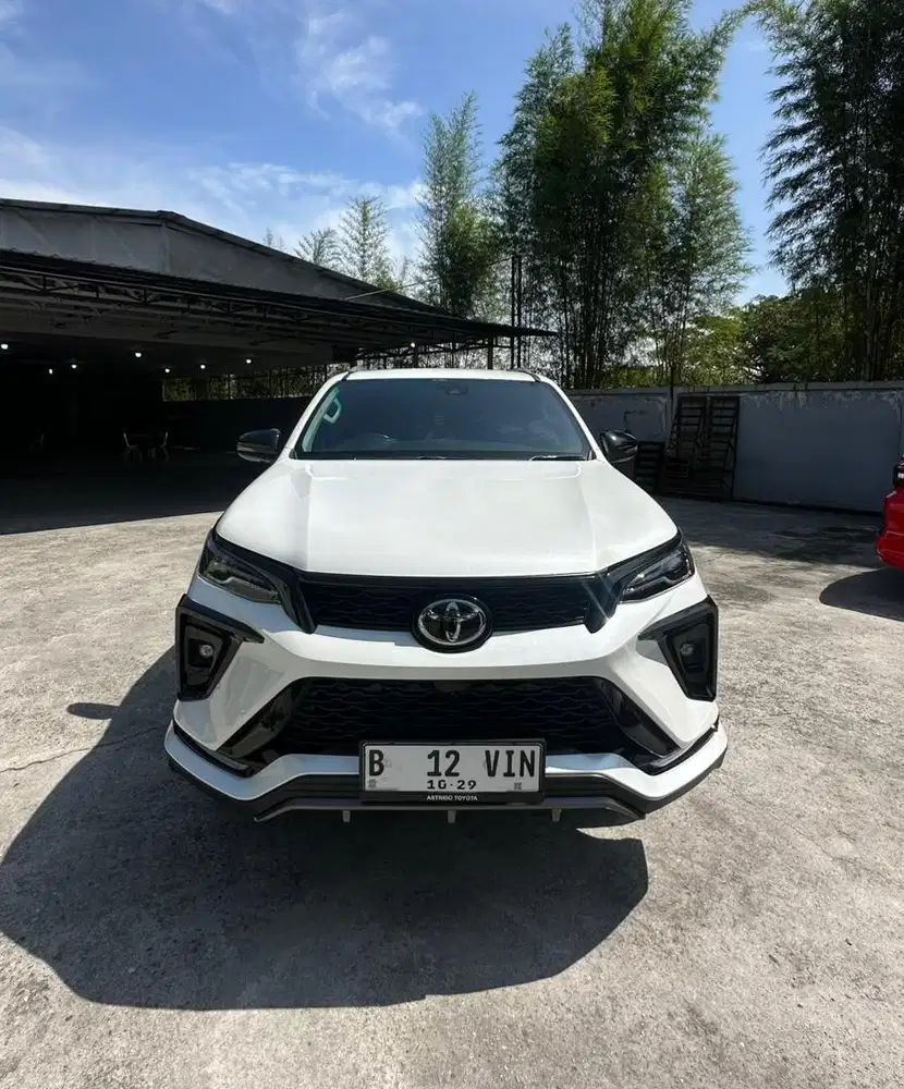 VRZ GR 2.8 TSS LEGENDER 2024 Km 4 Ribu Antik