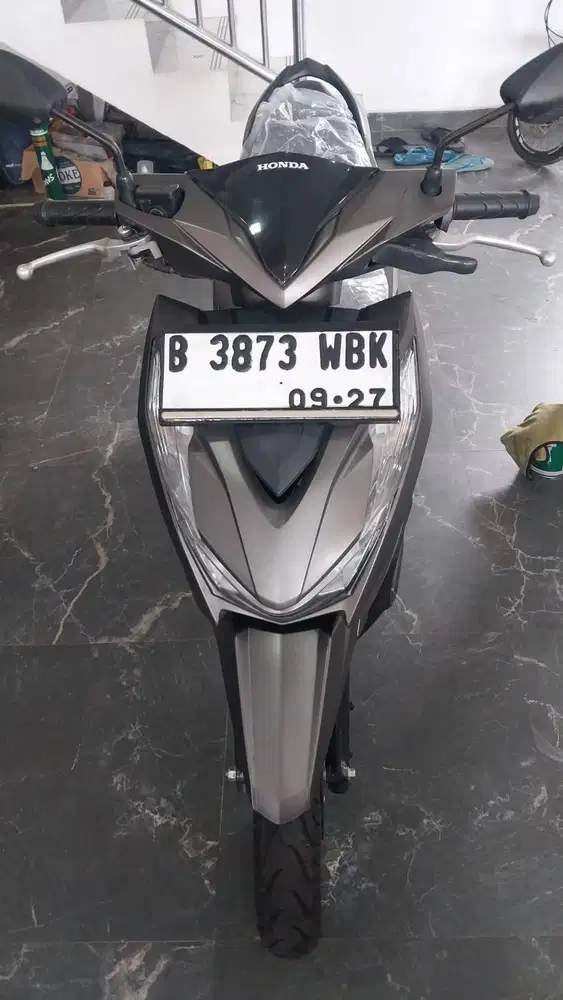 BEAT Deluxe 2022 LOW KM