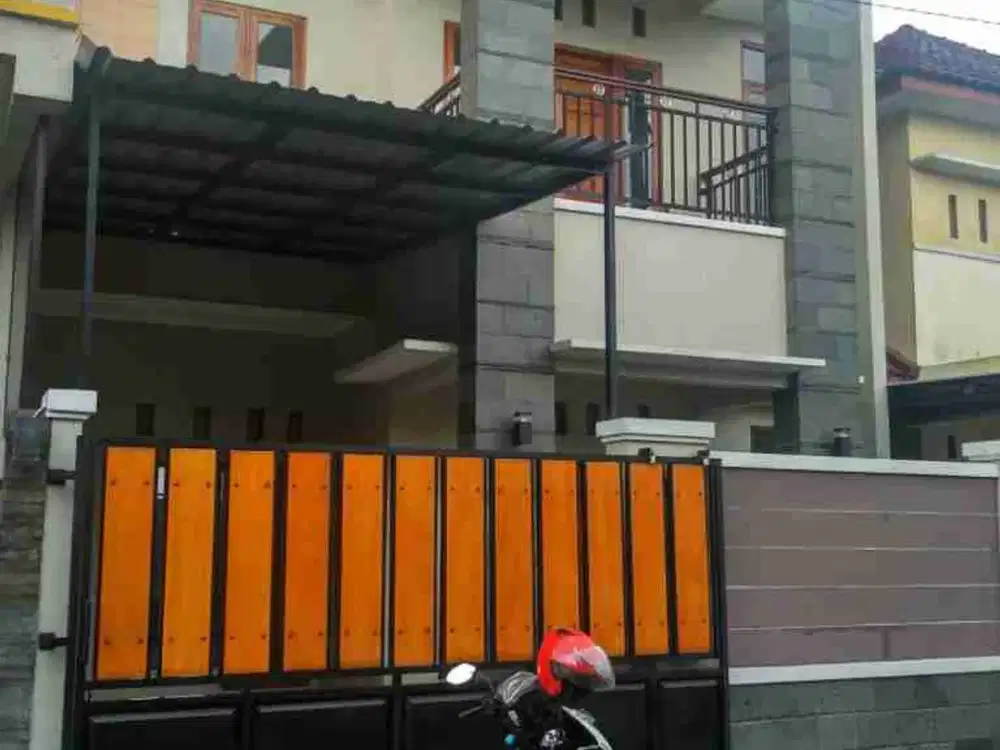 Dijual Rumah 2 lantai