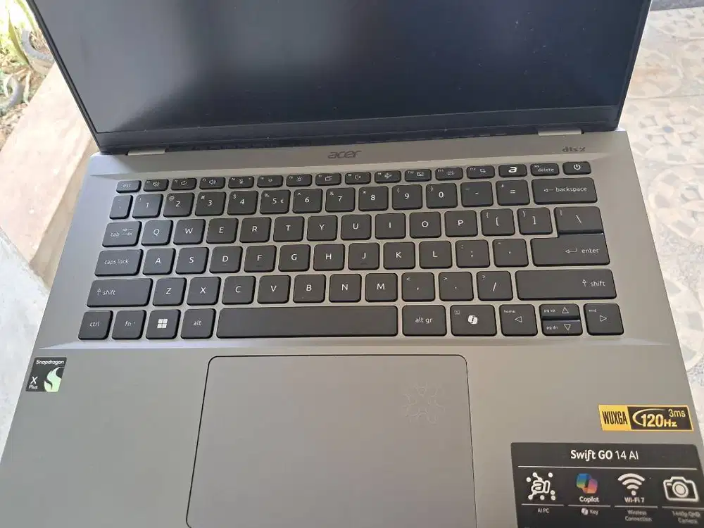 Acer swift go 14 AI Snapdragon