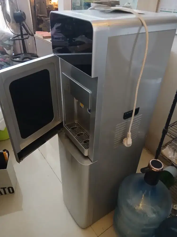 Dispenser Air merk Klaz