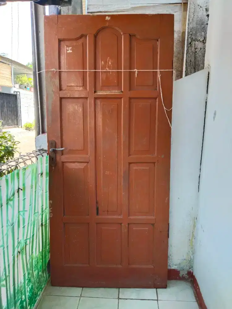 Jual pintu bekas