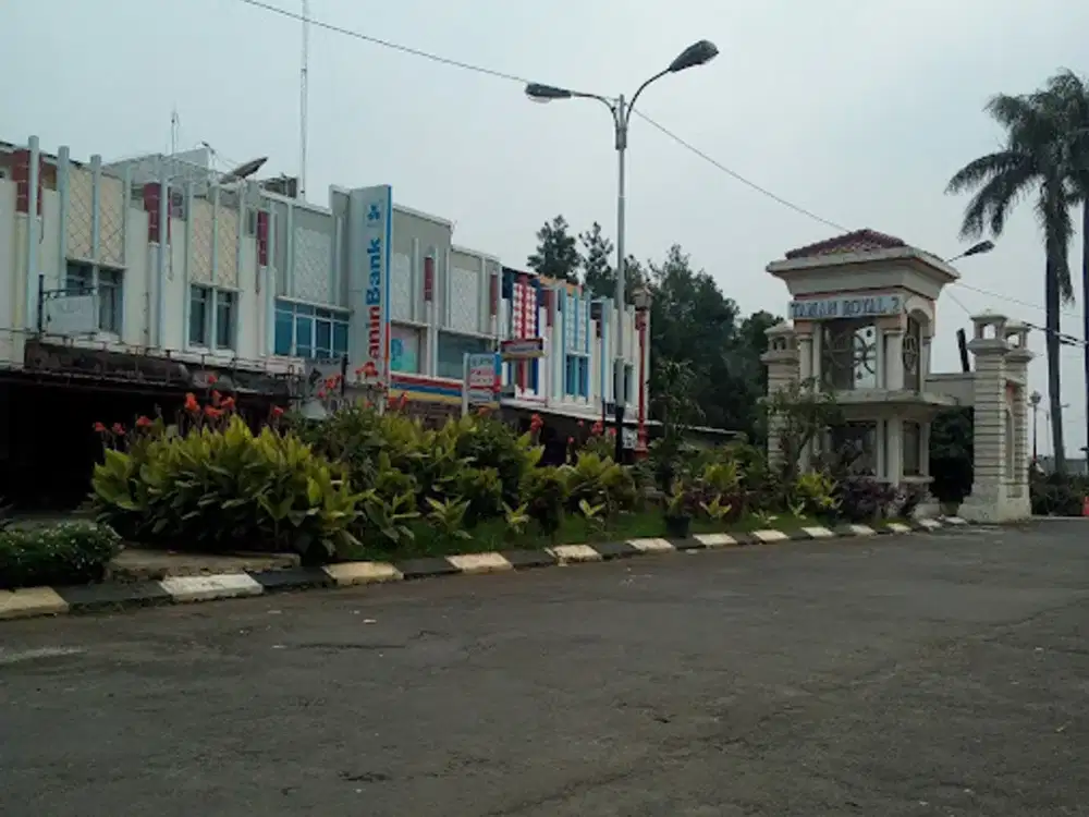 Rumah Luas Murah di Taman Royal Tangerang