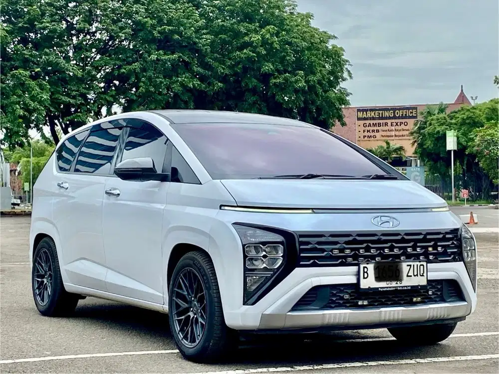HYUNDAI STARGAZER PRIME 1.5 AT PUTIH 2023