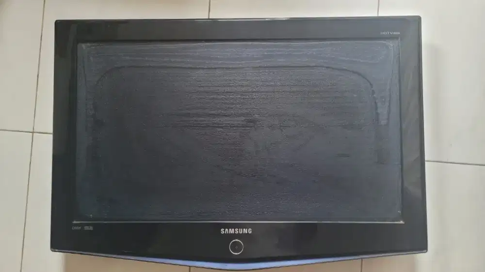 TV / televisi Samsung 32