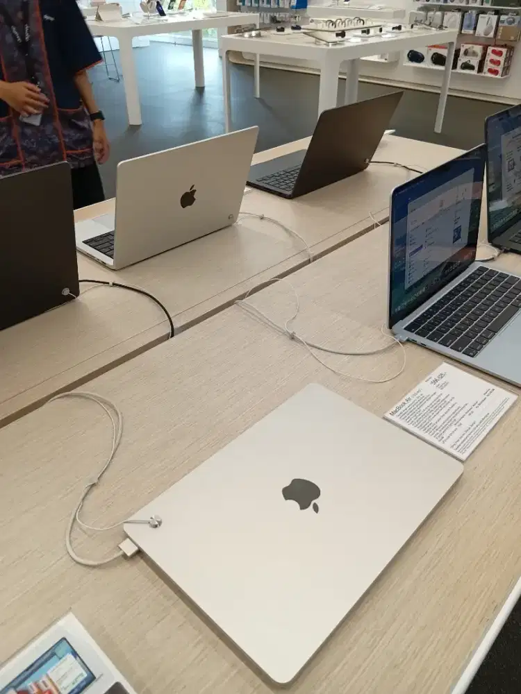 MacBook Air M4 bisa kredit 
Tanpa DP Tanpa biaya admin