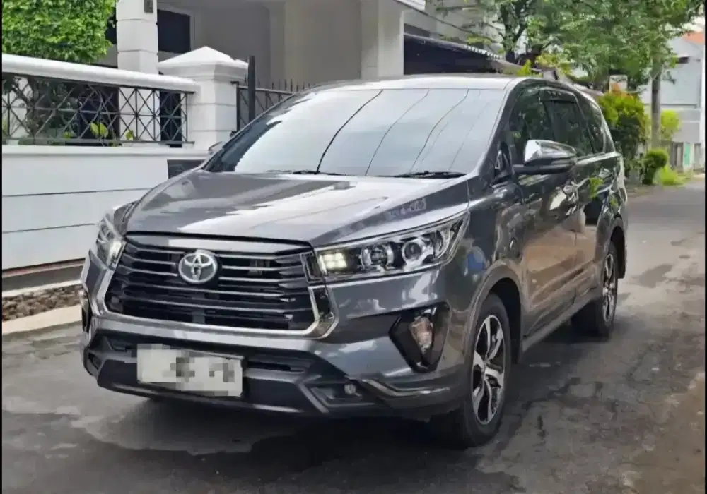 Tdp 65 innova venturer 2.4 solar abuabu matic 2022 fullori