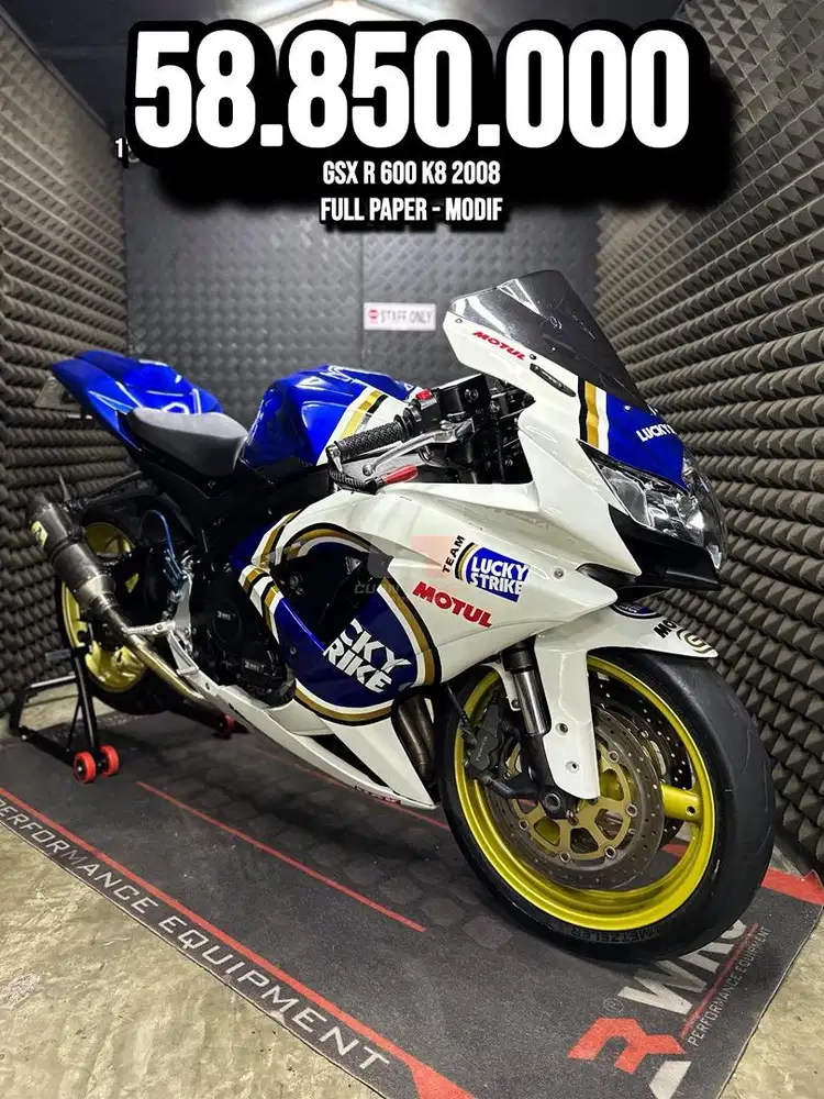 GSX R 600 OR GSX 600 R 2008 MODIF LOW KM PAJAK ON RAWATAN SUPERB