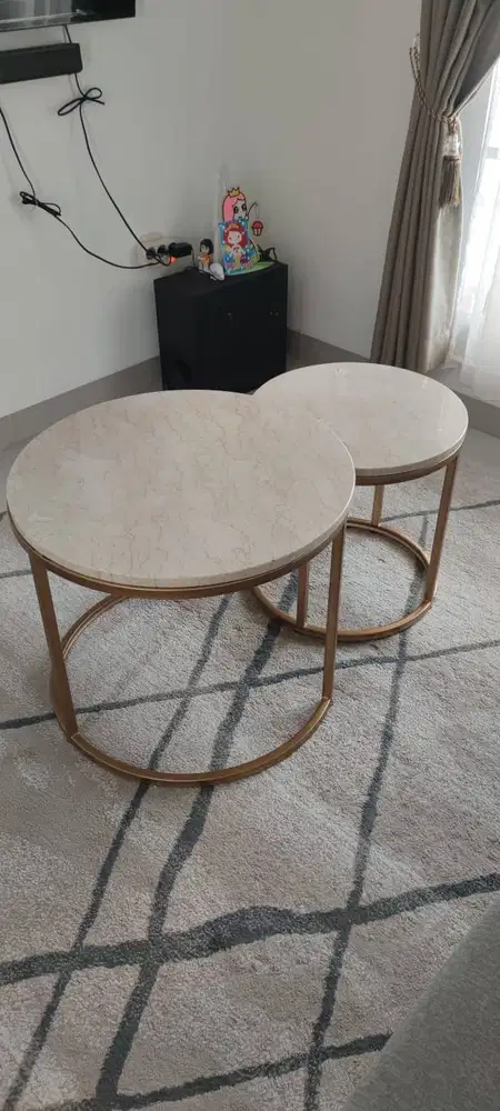 Meja Tamu Marmer Krem Bulat Nesting 2 in 1 asli Jepara