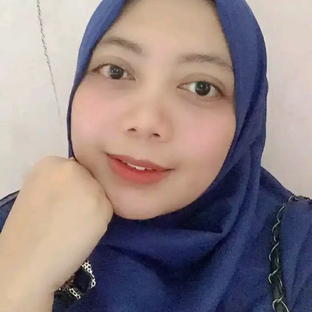 sedang mencari pekerjaan halal apa saja.