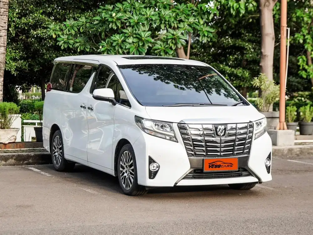 Toyota Alphard 2.5 G (Pilot Seat) Matic 2016 White On Beige