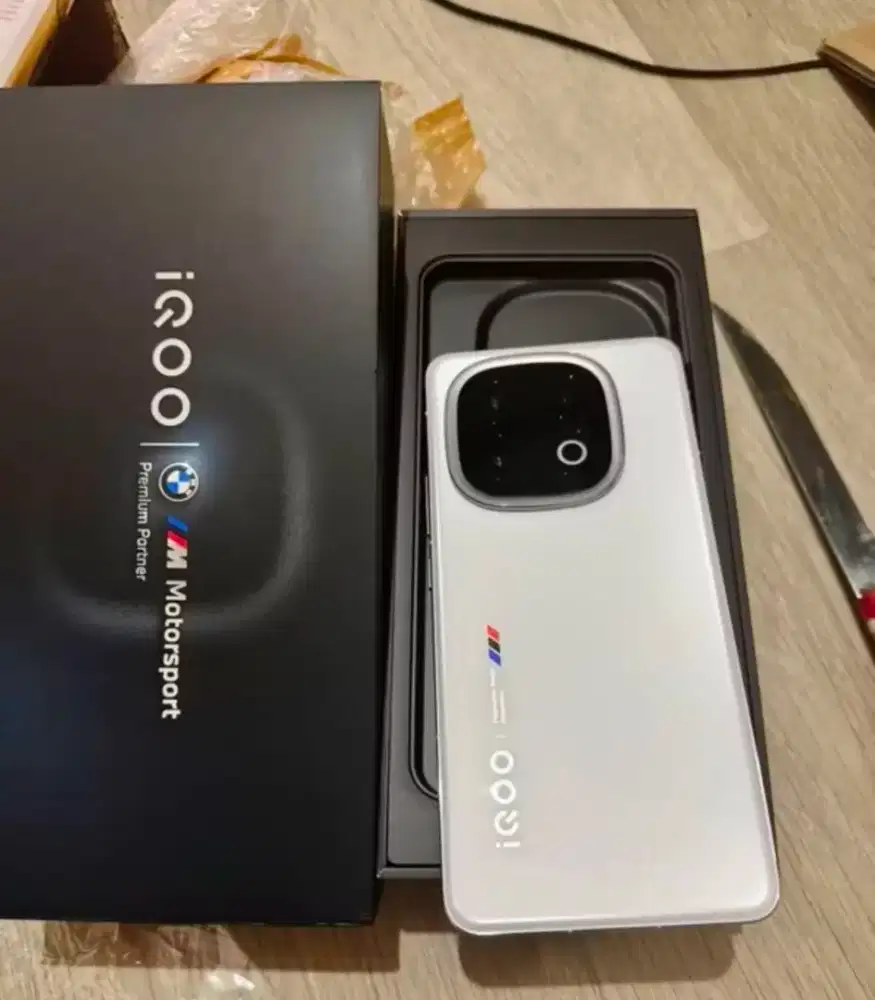 iQoo 13 BMW White 16/512 MULUSS SEPERTI BARUU