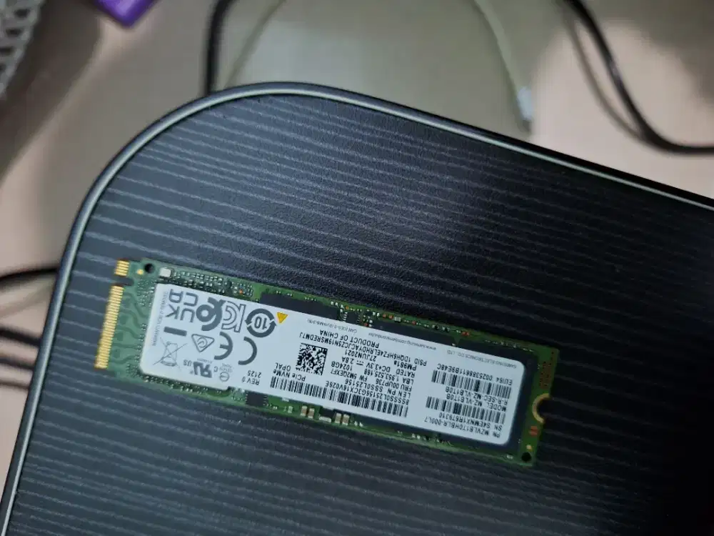 Bismillah dijual ssd nvme samsung 1 terra kondisi oke