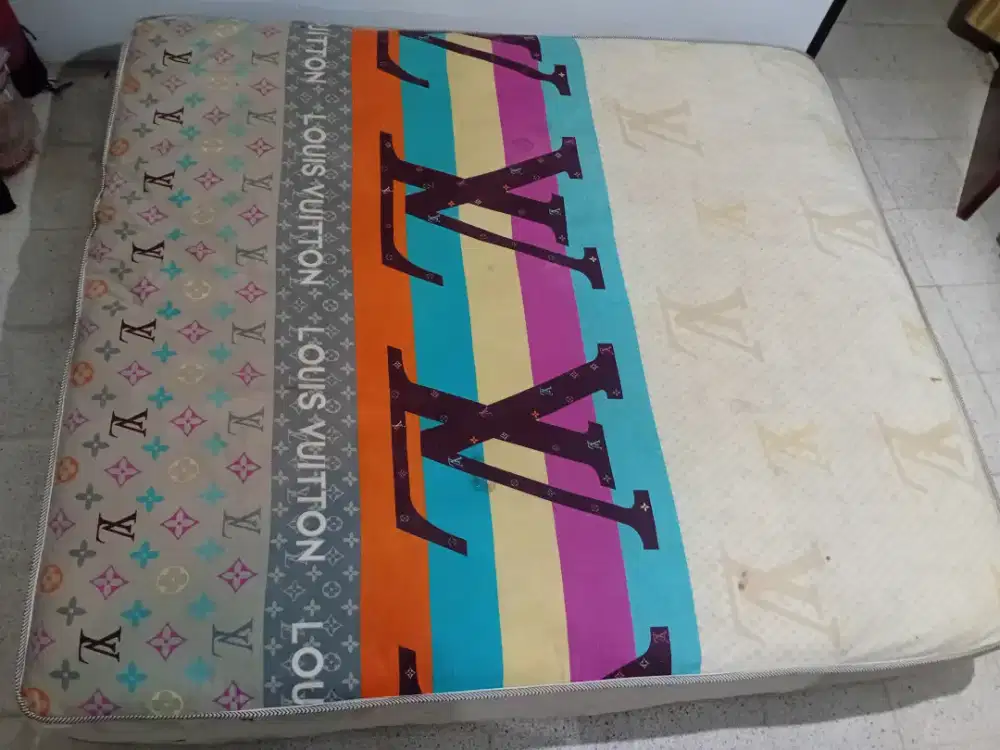 Springbed no.2 dengan ketebalan 27 cm