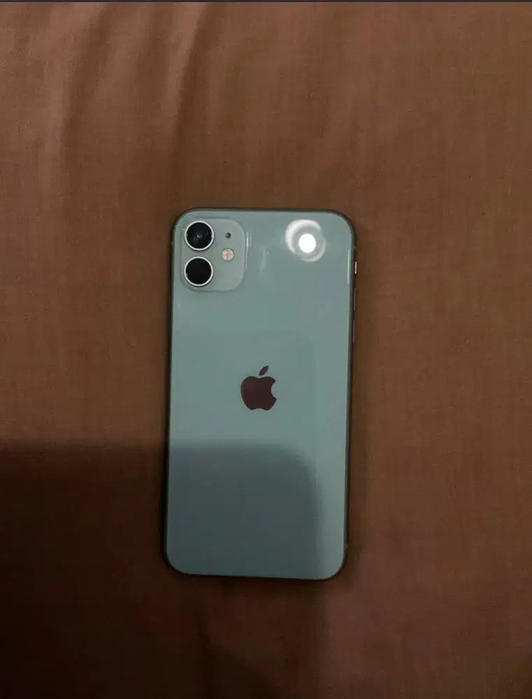 (NEGO) IPhone 11 128GB GREEN - FULLSET/SINYAL AMAN